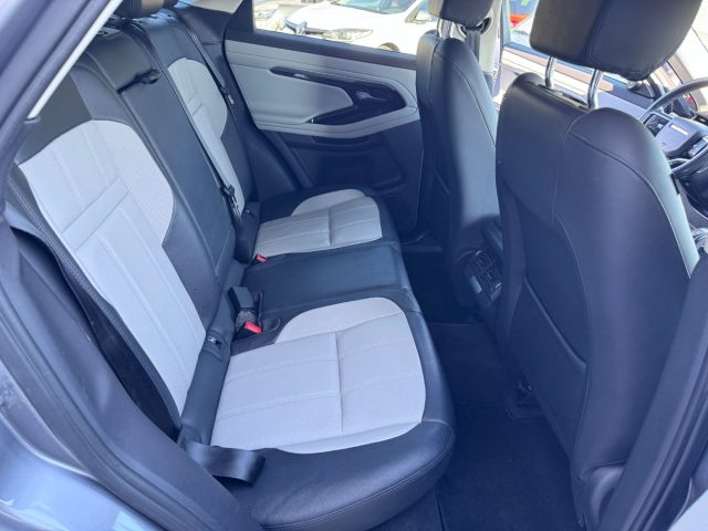 LAND ROVER Range Rover Evoque usata, con Sistema di navigazione
