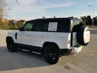 LAND ROVER Defender usata, con Trazione integrale