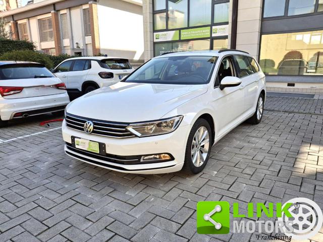 VOLKSWAGEN Passat Variant usata, con Airbag laterali