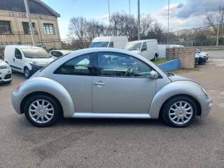 VOLKSWAGEN New Beetle usata 5