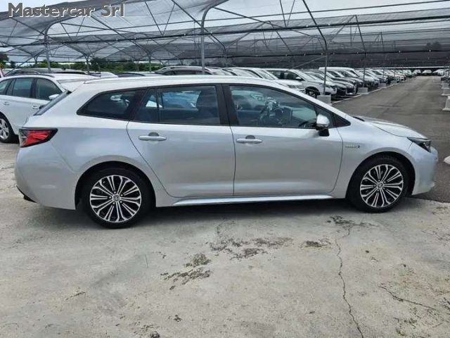TOYOTA Corolla usata, con ESP
