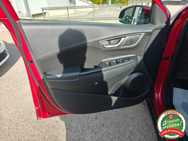 HYUNDAI Kona usata, con Autoradio