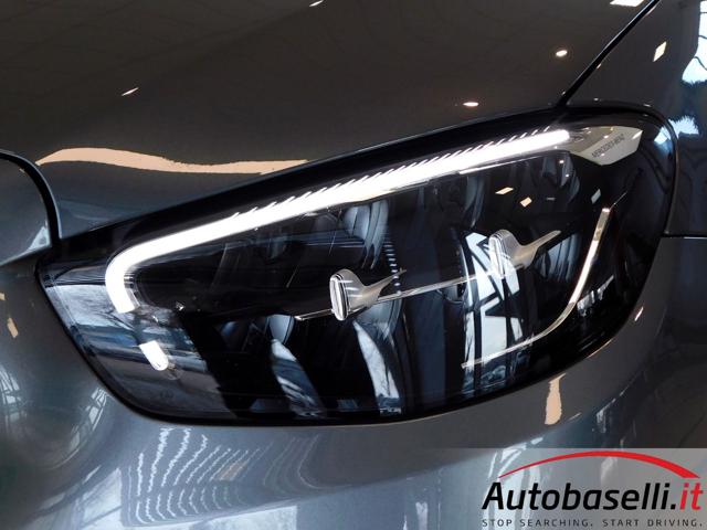 MERCEDES-BENZ E 220 usata, con Portellone posteriore elettrico