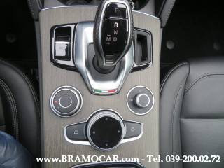 ALFA ROMEO Stelvio usata, con Volante in pelle