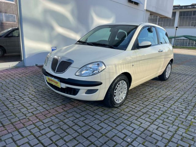 LANCIA Ypsilon usata, con ABS