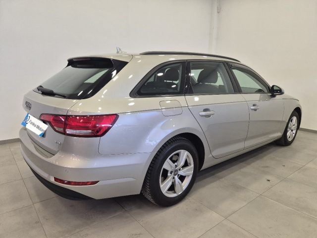 AUDI A4 usata, con Alzacristalli elettrici