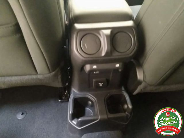 JEEP Wrangler usata, con Bluetooth