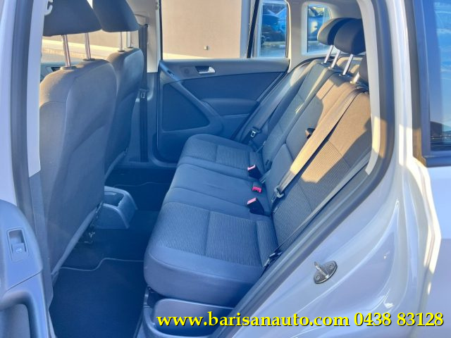 VOLKSWAGEN Tiguan usata, con Autoradio