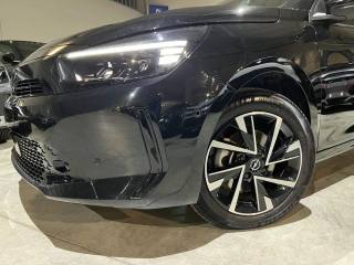 OPEL Corsa usata, con Airbag laterali