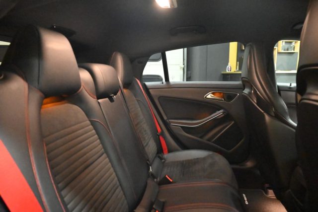 MERCEDES-BENZ CLA 45 AMG usata 40
