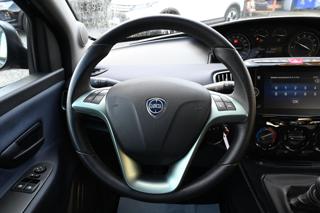 LANCIA Ypsilon usata, con Touch screen