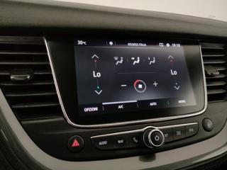 OPEL Grandland X usata, con Park Distance Control