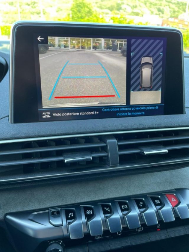 PEUGEOT 3008 usata, con Interni in pelle