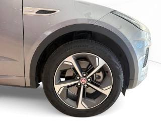 JAGUAR E-Pace usata, con Climatizzatore