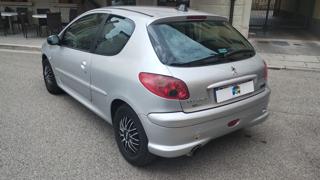 PEUGEOT 206 usata, con Sedile posteriore sdoppiato