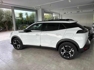 PEUGEOT 2008 usata, con Autoradio