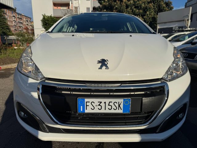 PEUGEOT 208 usata, con Airbag