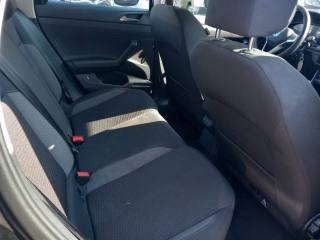 VOLKSWAGEN Taigo usata, con Fari LED