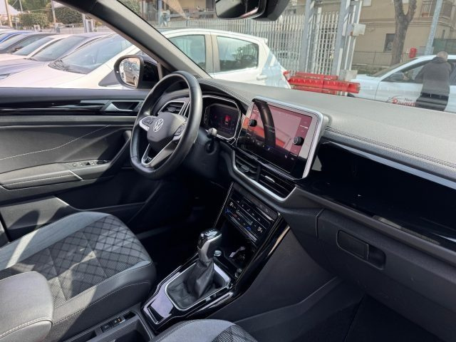 VOLKSWAGEN T-Roc usata, con Cerchi in lega