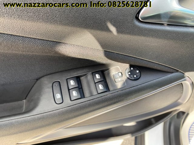 OPEL Crossland X usata, con Chiusura centralizzata