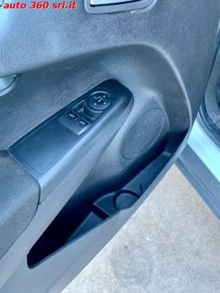 FORD Transit Courier usata, con Fendinebbia