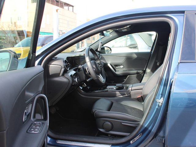 MERCEDES-BENZ A 180 usata, con Chiusura centralizzata