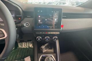 RENAULT Clio usata, con Cruise Control