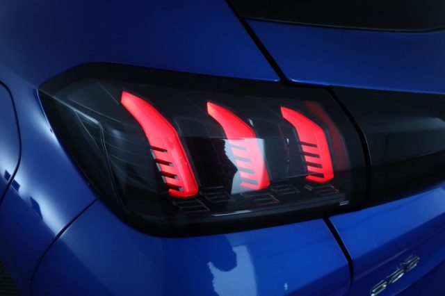 PEUGEOT 208 usata 9
