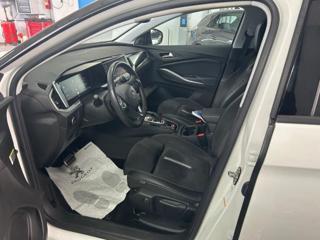 OPEL Grandland usata, con Autoradio