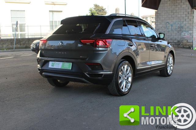 VOLKSWAGEN T-Roc usata, con Autoradio