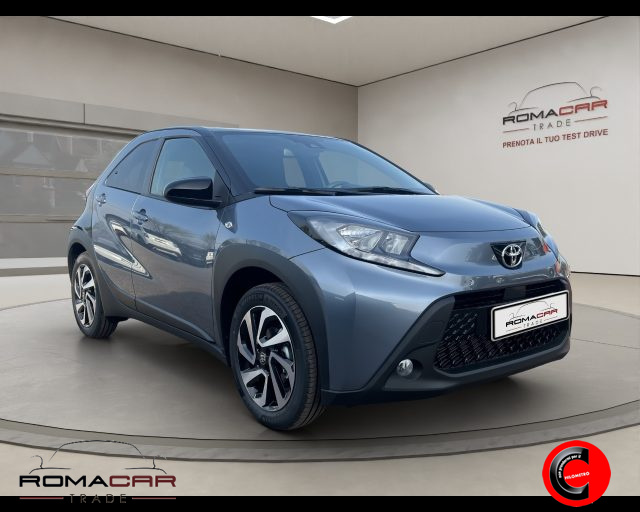 TOYOTA Aygo X usata, con Autoradio