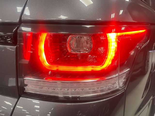 LAND ROVER Range Rover Sport usata, con Volante in pelle