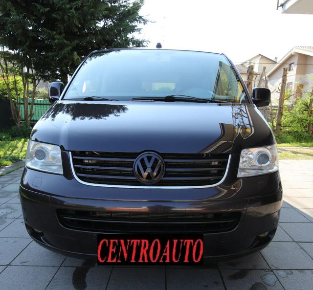 VOLKSWAGEN Multivan usata, con Interni in pelle