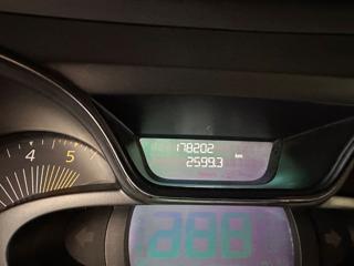 RENAULT Captur usata, con Park Distance Control