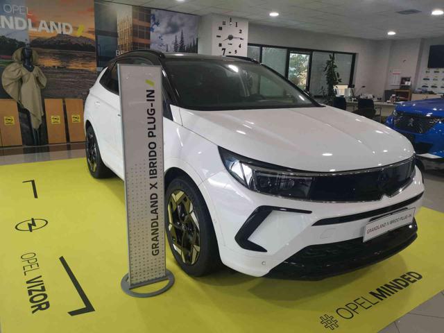 OPEL Grandland usata, con Alzacristalli elettrici