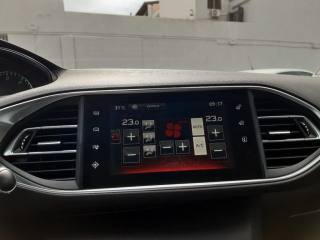 PEUGEOT 308 usata, con Cerchi in lega