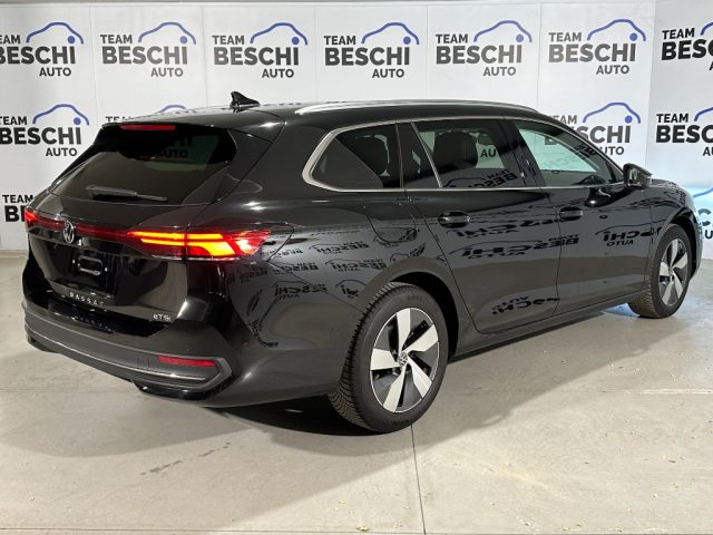 VOLKSWAGEN Passat usata, con Alzacristalli elettrici