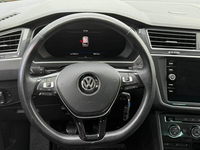 VOLKSWAGEN Tiguan usata, con Sedile posteriore sdoppiato