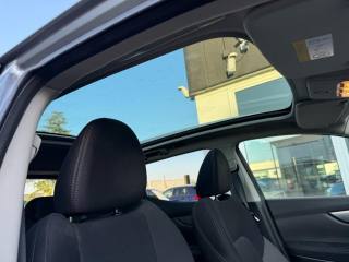 NISSAN Qashqai usata, con Controllo automatico clima