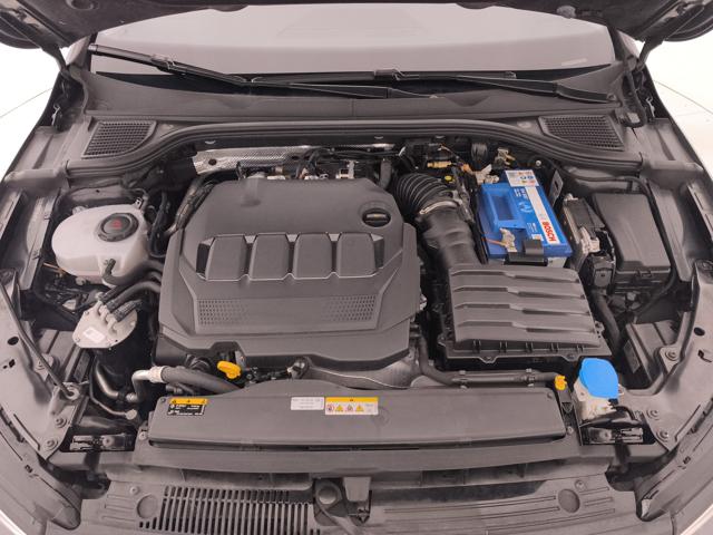 VOLKSWAGEN Golf usata, con Sensore di luce