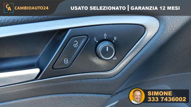 VOLKSWAGEN Golf usata, con Specchietti laterali elettrici