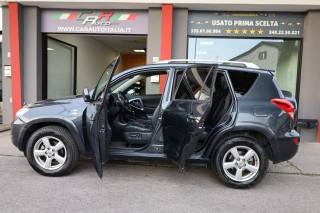 TOYOTA RAV 4 usata 46