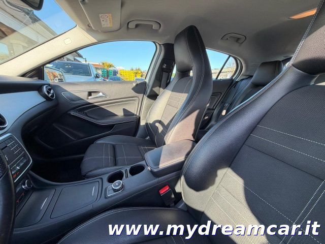 MERCEDES-BENZ GLA 180 usata, con ESP