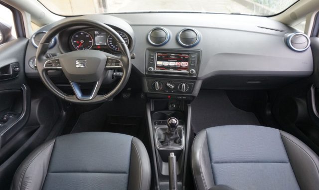 SEAT Ibiza usata, con USB