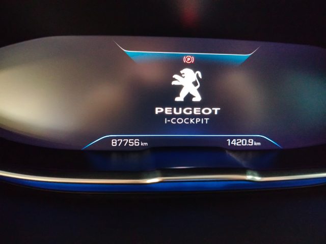 PEUGEOT 3008 usata, con Frenata d