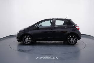 TOYOTA Yaris usata, con Airbag laterali
