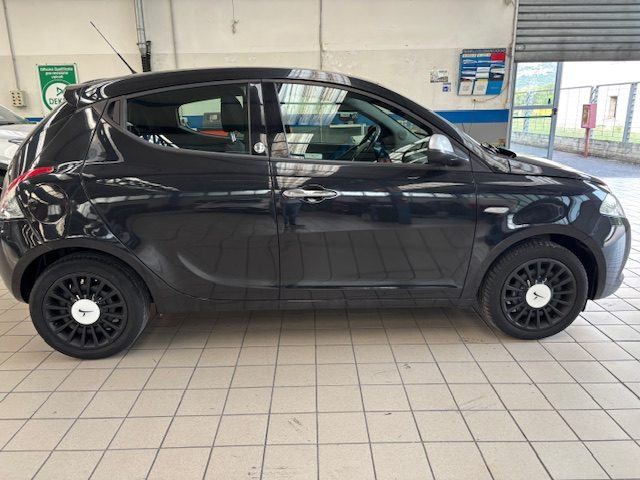 LANCIA Ypsilon usata, con Climatizzatore