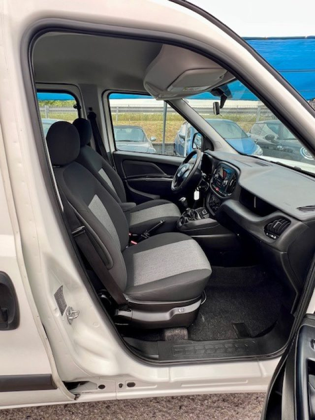 FIAT Doblo usata, con Bluetooth