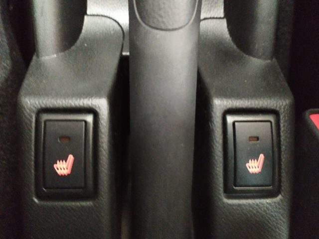 SUZUKI Swift usata, con Volante in pelle