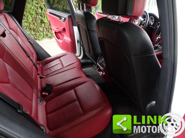 PORSCHE Macan usata 30